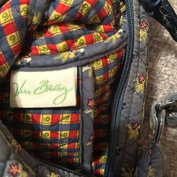 Vera Bradley Crossbody Bag - Picture 4 of 4